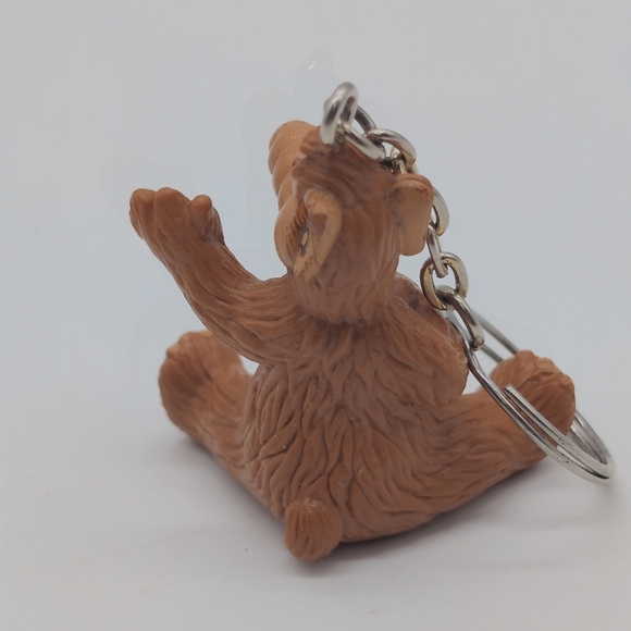 Original 1988 Russ Brown ALF Keychain Hollywood Memorabilia - Picture 2 of 6